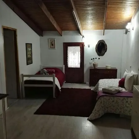 La Piedra Chalet *