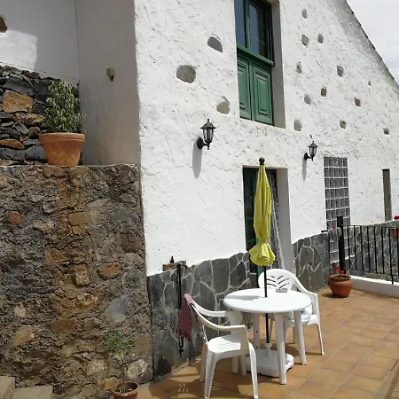 La Piedra Chalet *